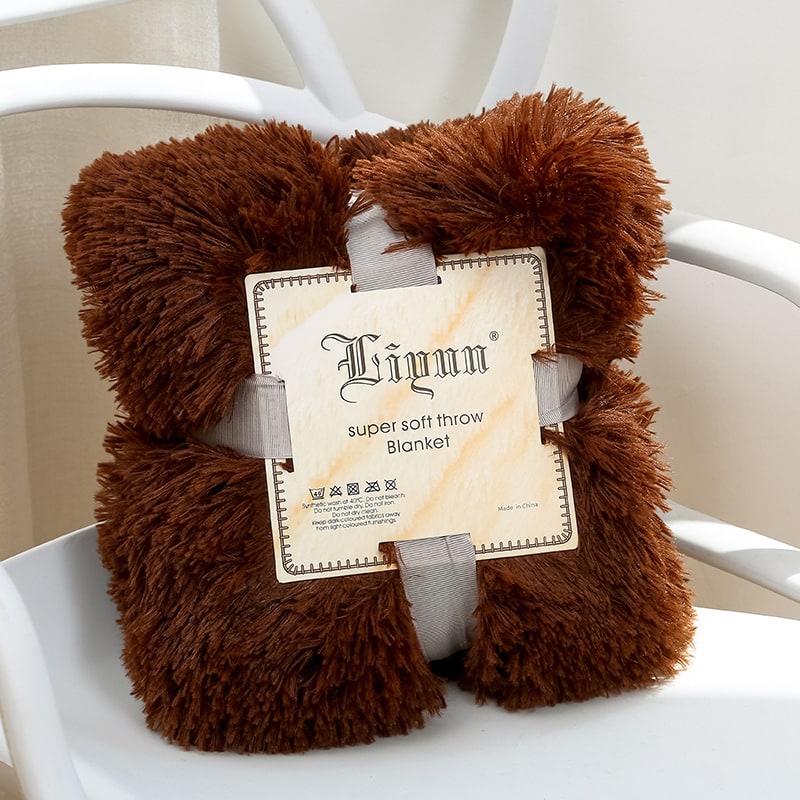 Faux Fur Throw Blanket with Soft Plush Long Pile Shaggy Texture for Cozy Bedding