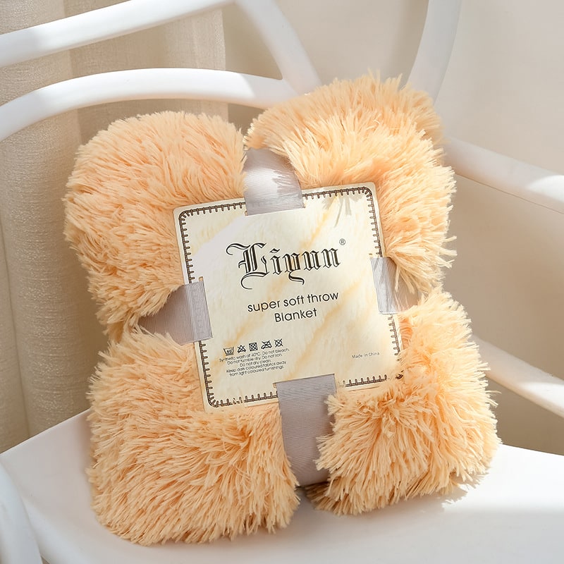 Faux Fur Throw Blanket with Soft Plush Long Pile Shaggy Texture for Cozy Bedding