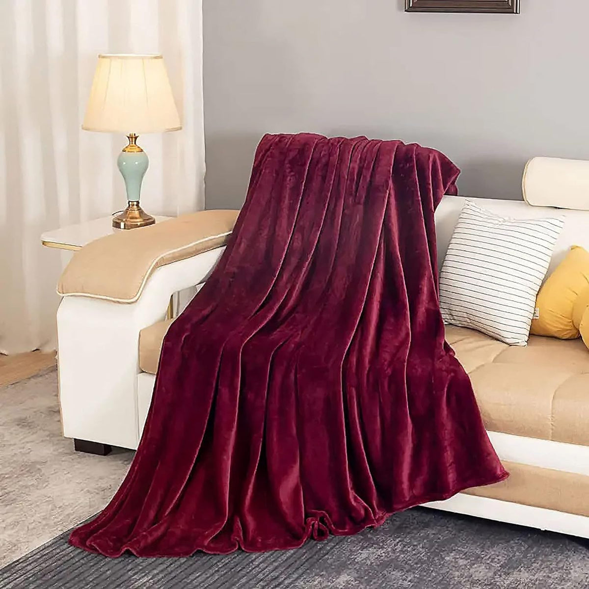 Fleece Faux Fur Super Soft Throw Blanket for Sofa and Bed Plush Lightweight Heated