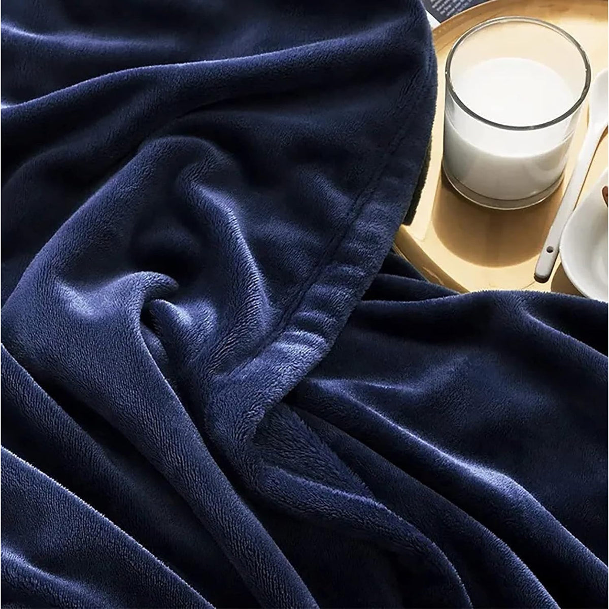 Fleece Faux Fur Super Soft Throw Blanket for Sofa and Bed Plush Lightweight Heated