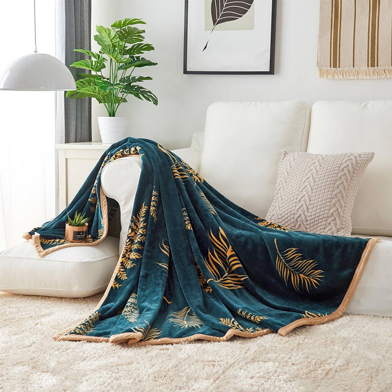 Fleece Throw Blanket with Faux Fur and Soft Plush Flannel Botanical Leaf Pattern Sofa