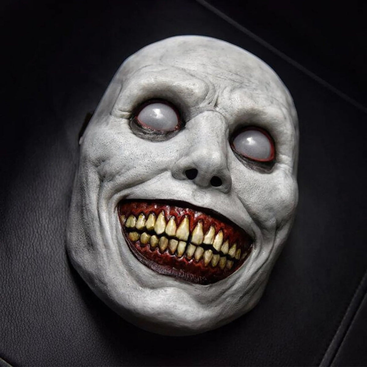 Halloween Scary Creepy Demon Mask with Sharp Teeth for Party and Cosplay Clown