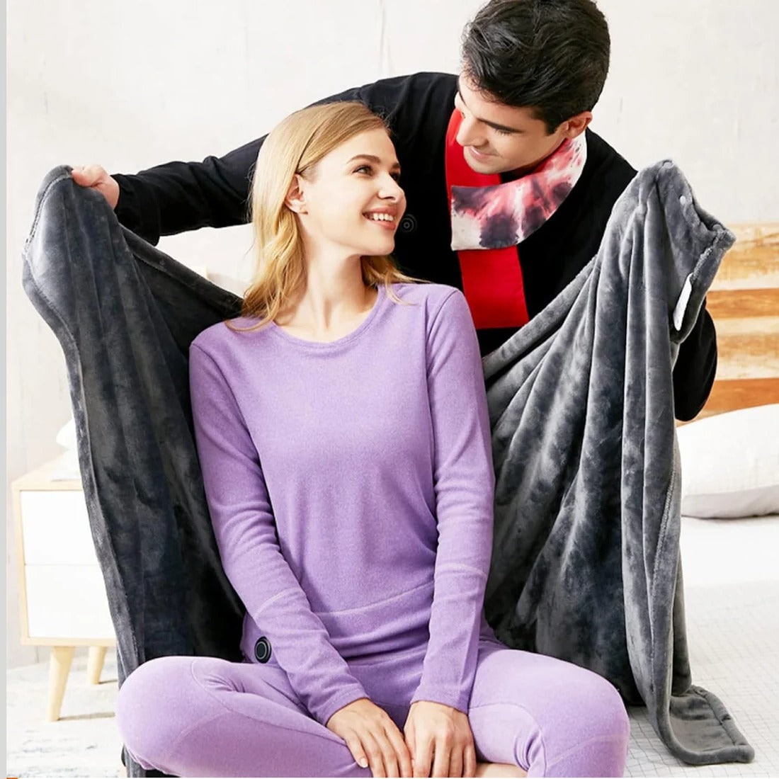 Heated Blanket Shawl with Electric Throw Wearable Fleece Cape with Zipper and USB Power