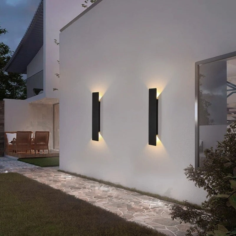 Outdoor LED Wall Light Sleek Modern Exterior Up & Down Glow