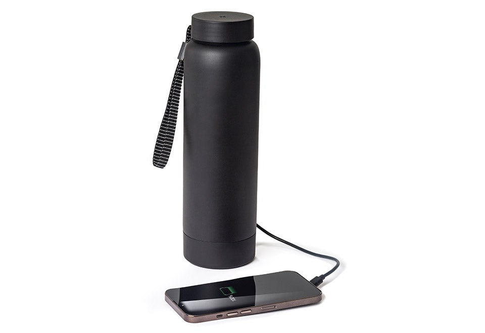 Insulated Stainless Steel Smart Water Bottle with Detachable Power Bank and 24 Oz Capacity