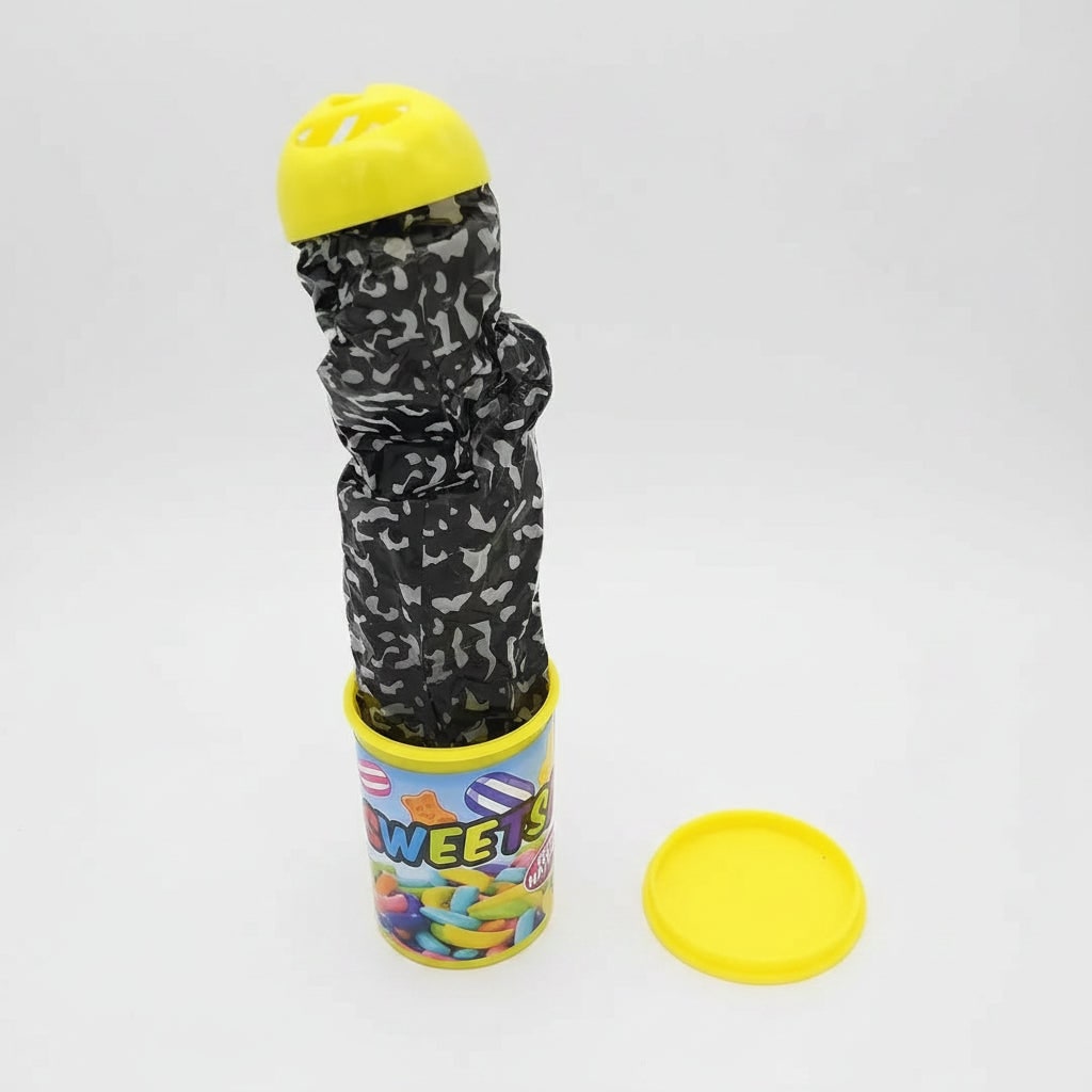 Kids' Halloween Snake in a Can Fake Prank Toy with Spring-Loaded Jumping Surprise for Party Decoration