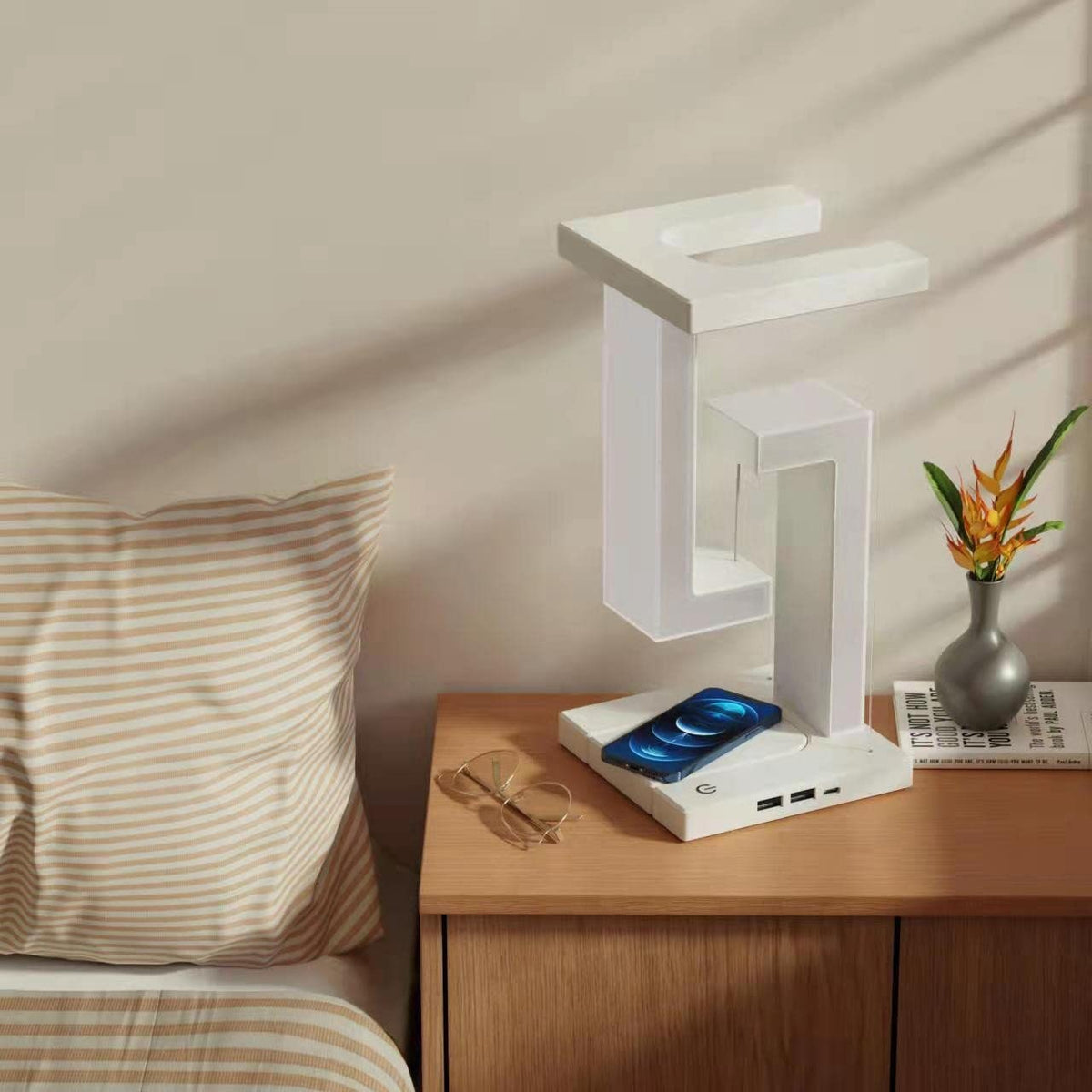 Kids' Rechargeable LED Table Lamp with Battery Operated Tensegrity Floating Design and Pad
