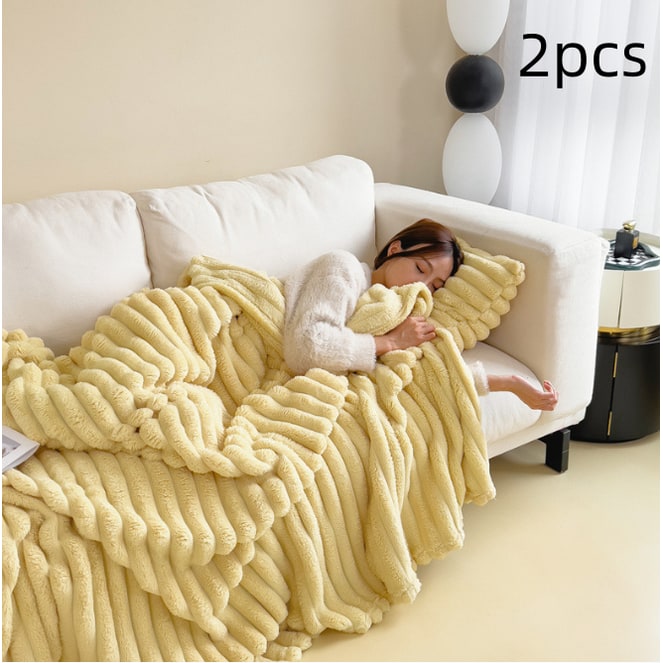 Luxury Faux Fur Throw Blanket with Double-Sided Plush Pile and Matching Pillowcase
