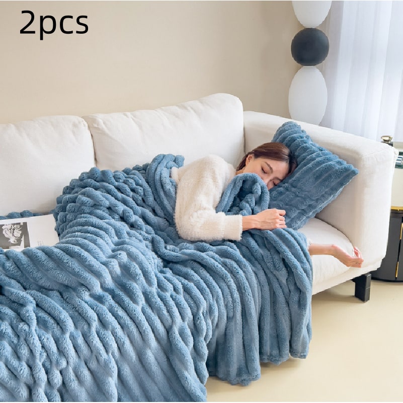 Luxury Faux Fur Throw Blanket with Double-Sided Plush Pile and Matching Pillowcase