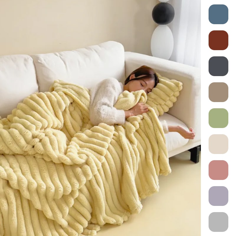 Luxury Faux Fur Throw Blanket with Double-Sided Plush Pile and Matching Pillowcase