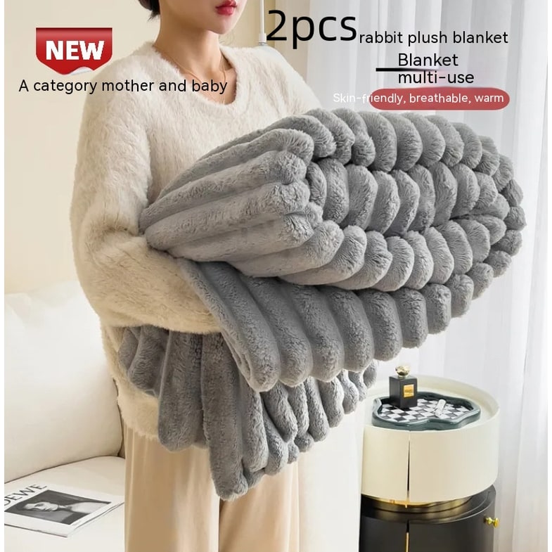 Luxury Faux Fur Throw Blanket with Double-Sided Plush Pile and Matching Pillowcase