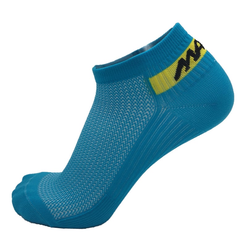 Men's Ankle Athletic Socks with Compression Support and Moisture Wicking