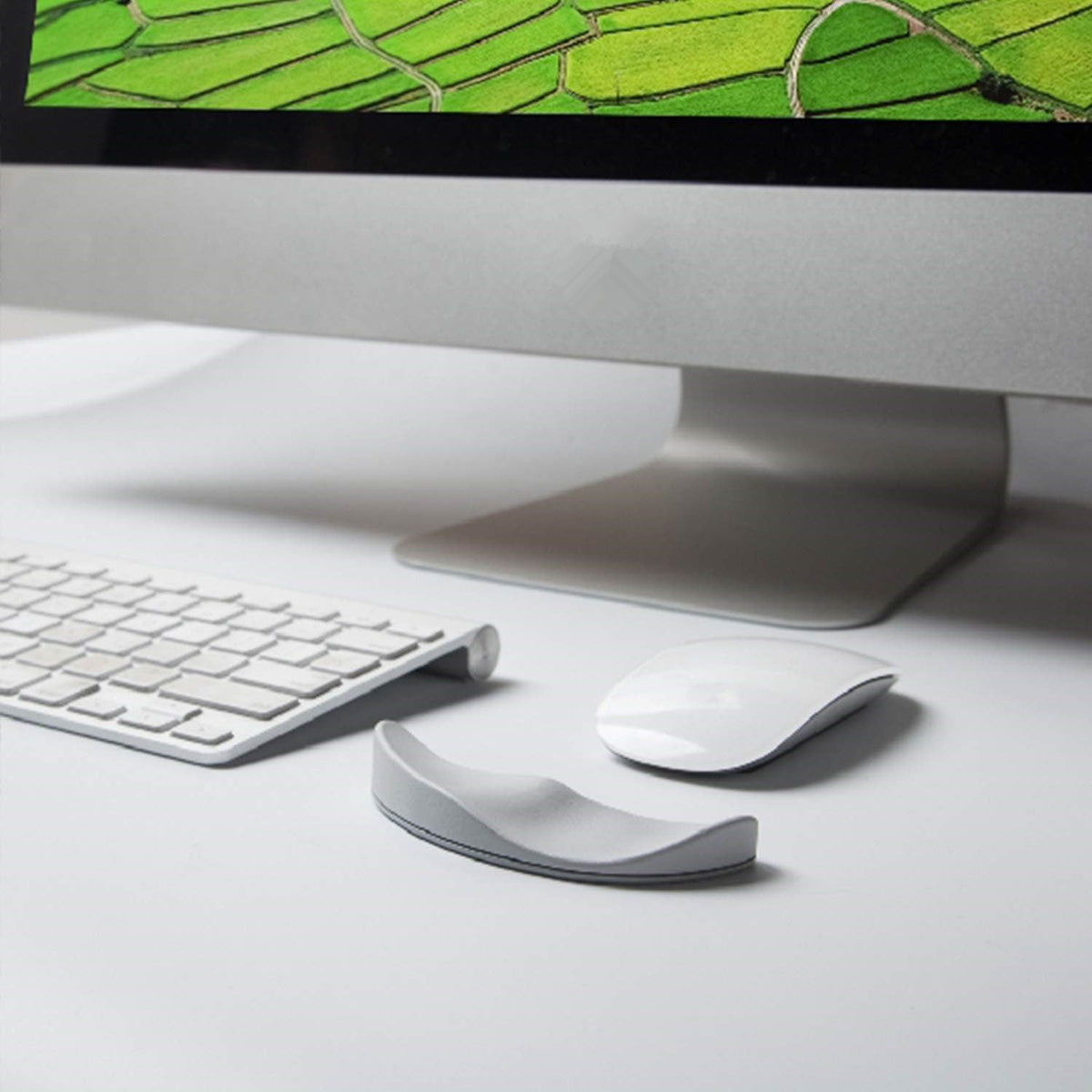 Mouse Wrist Rest Pad with Ergonomic Support for Computer Gaming and Office Use