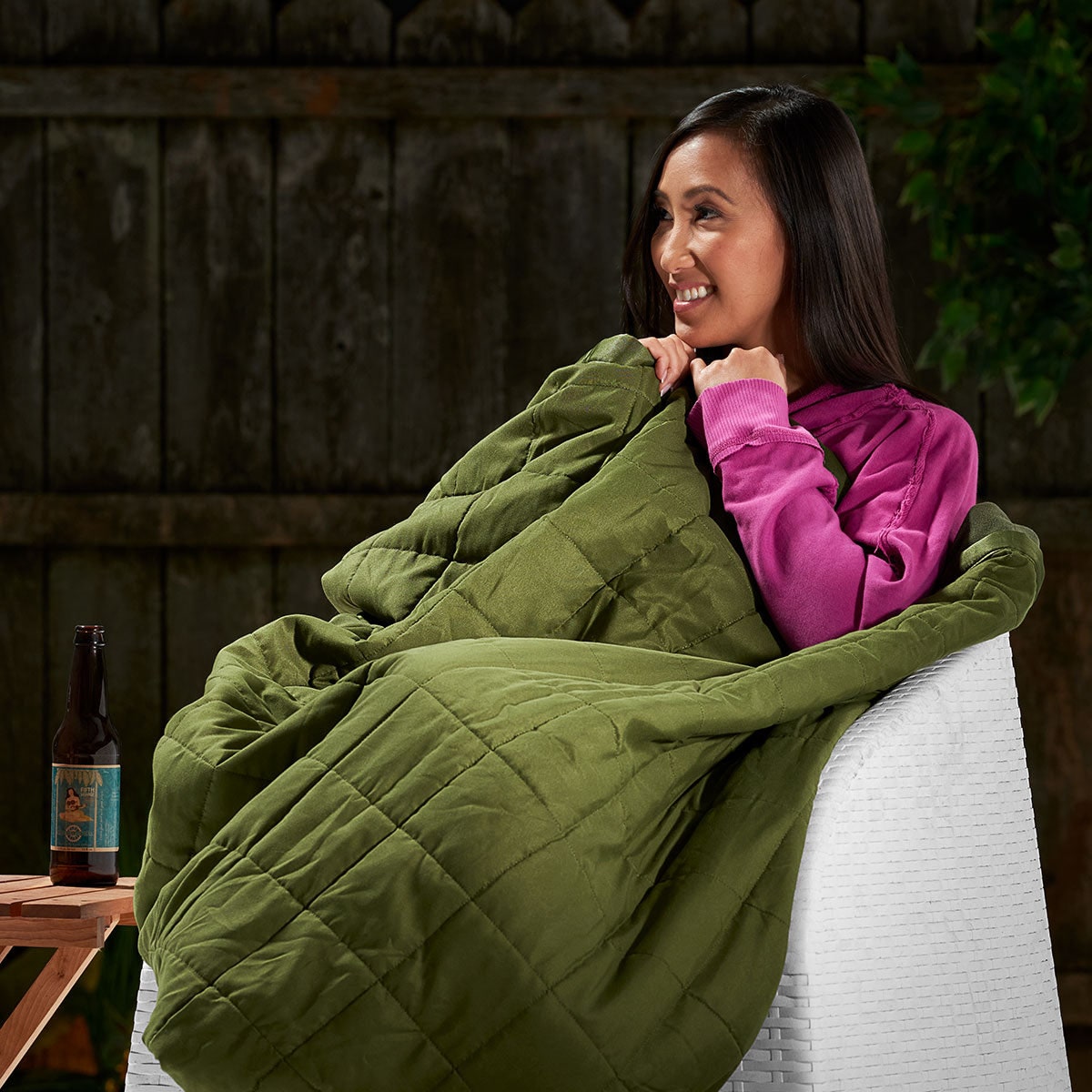 Outdoor Heated Blanket with Battery Powered Portable USB Power Bank and Three Heat Zones