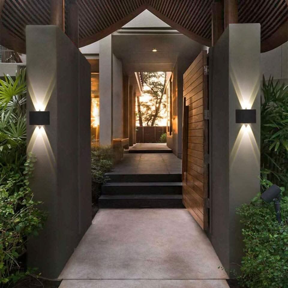 Outdoor Wall Sconce Light Waterproof LED Fixture Curved Up Down Beam Modern
