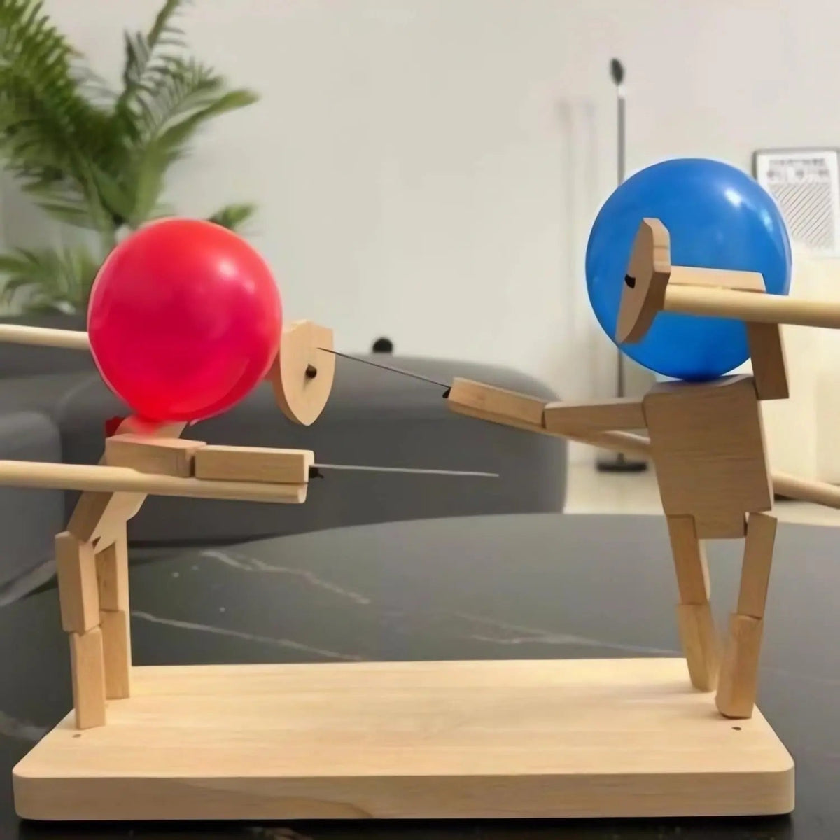 Party Game Balloon Pop Battle Wooden Puppet Fencing Head