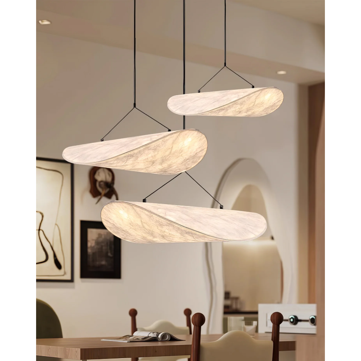 Pendant Light Fixture with Organic Wavy Shade for Kitchen Island and Hanging Spaces