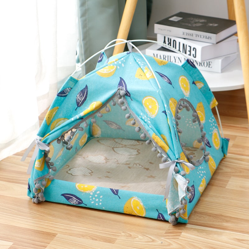 Portable Cat Tent Bed for Outdoor Travel with Removable Padded Mat and Mesh Windows