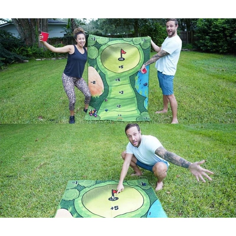 Portable Golf Chipping Game with Sticky Target Mat and 16 Color-Coded Balls Bucket