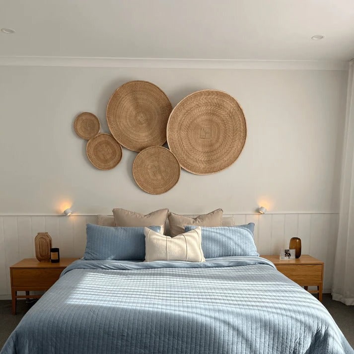 Rechargeable Wall Light and Battery Powered Sconce with Magnetic Mount and Remote Control