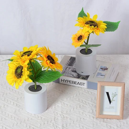 Sunflower Style LED Accent Lamp Decorative Warm Light