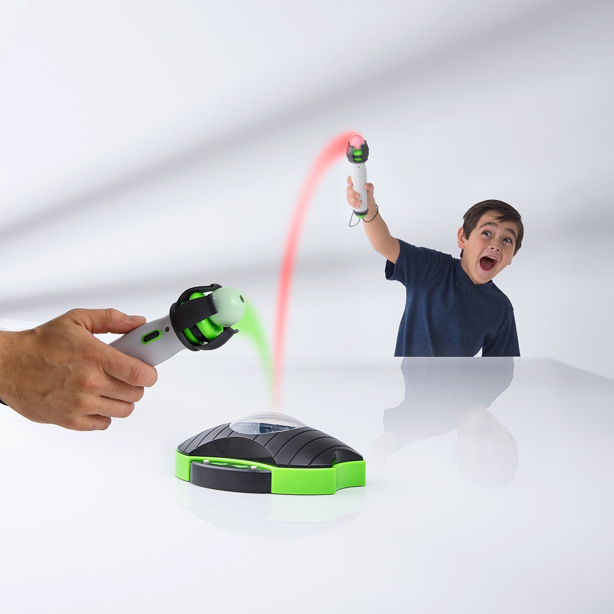 Two Player Virtual Pong Game Tabletop Projector Console with Wireless Controllers