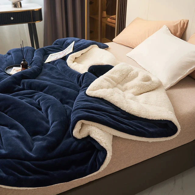 Ultra Plush Throw Blanket with Soft Faux Fur and Sherpa Fleece Quilted Flannel Bed