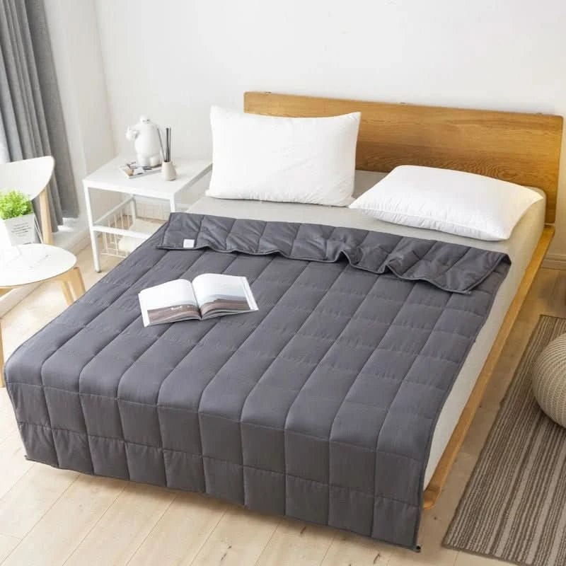 Weighted Blanket for Sleep Anxiety Bed with Quilted Cotton Design Throw