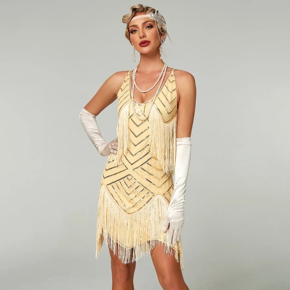 Women's Halloween Flapper Dress Roaring 20s Outfit with Sequin and Fringe for 1920s Party Costume